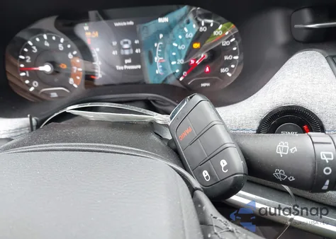 2024 Jeep Compass Latitude 4X4 из США, поврежденный, VIN 3C4NJDBNXRT121282